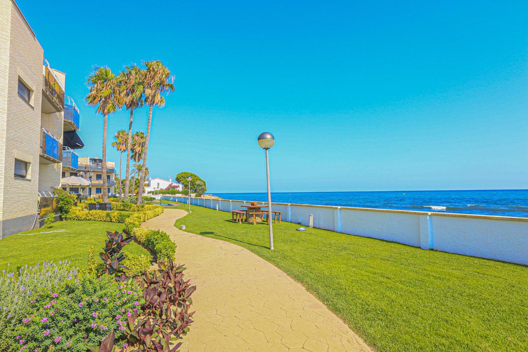 Di Mare Litoral Costa Dorada - Only Families Appartement Mont-roig del Camp Buitenkant foto