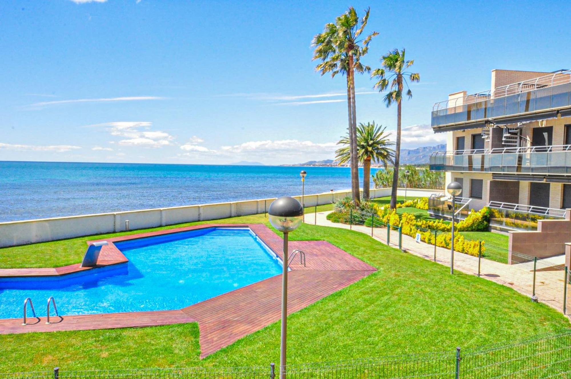 Di Mare Litoral Costa Dorada - Only Families Appartement Mont-roig del Camp Buitenkant foto