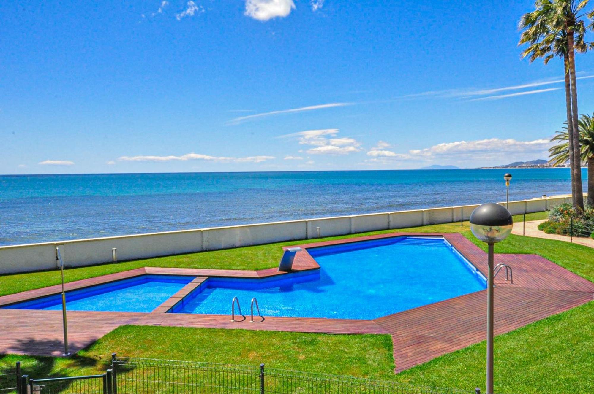 Di Mare Litoral Costa Dorada - Only Families Appartement Mont-roig del Camp Buitenkant foto